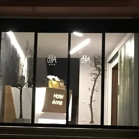 Anna 호텔 말세진느